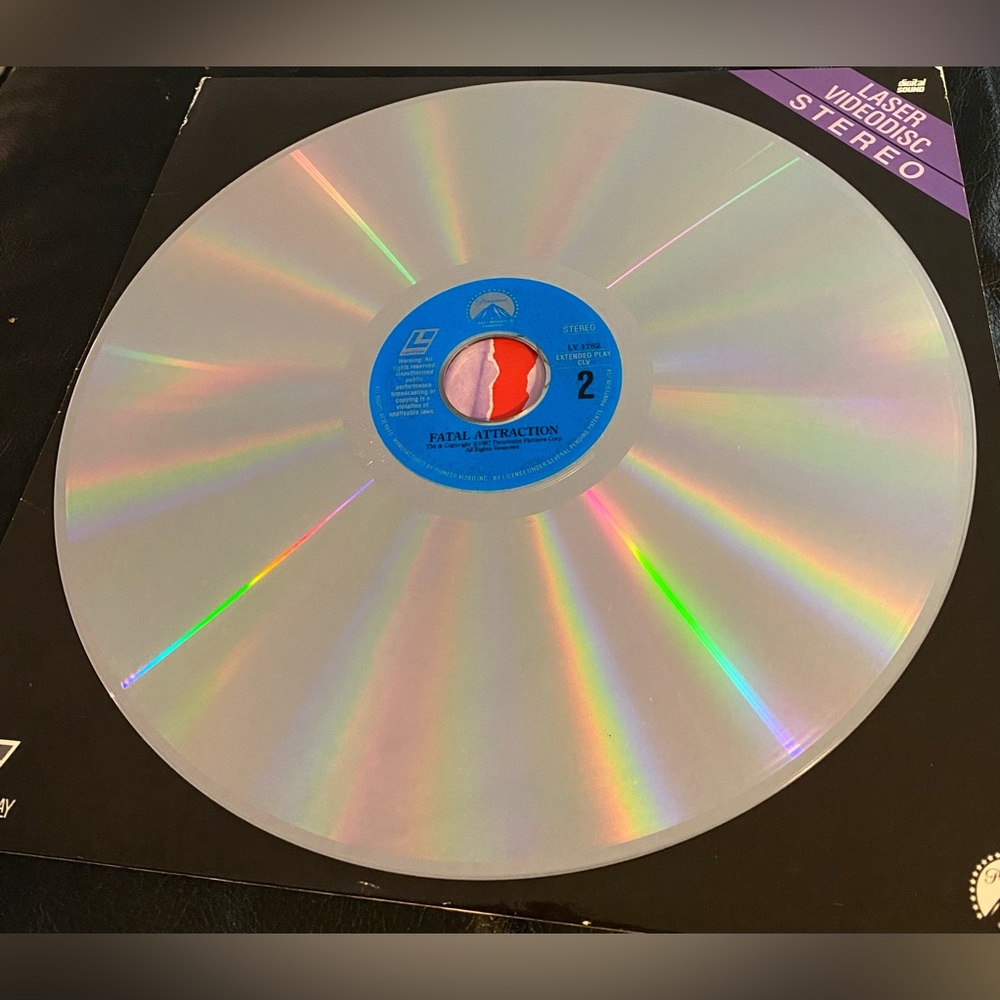 Fatal Attraction 1988 Laserdisc Paramount Pictures featuring Michael Douglas - Picture 8 of 9